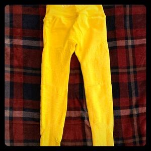 Alphalete yellow pants XS!!🟡🟨🐥🌻🌼🌞🌕☀️